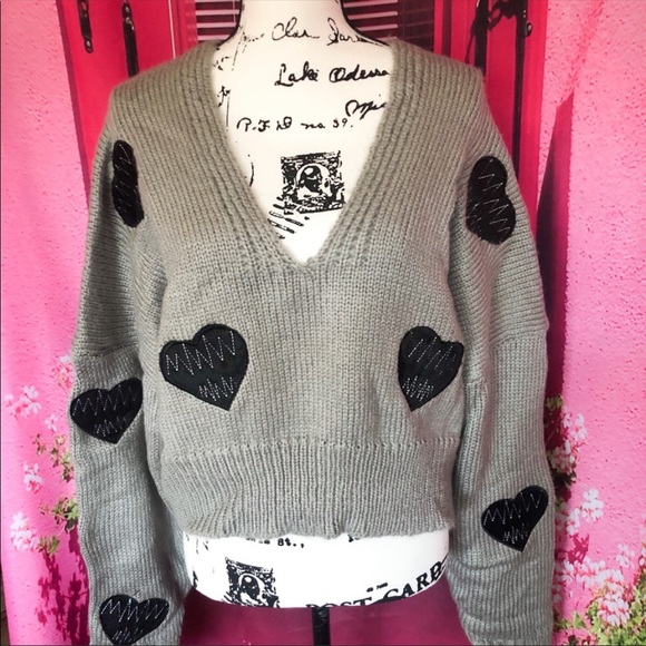 Heart sweater heartbeat gray white patch vneck long sleeve womens - Picture 8 of 11